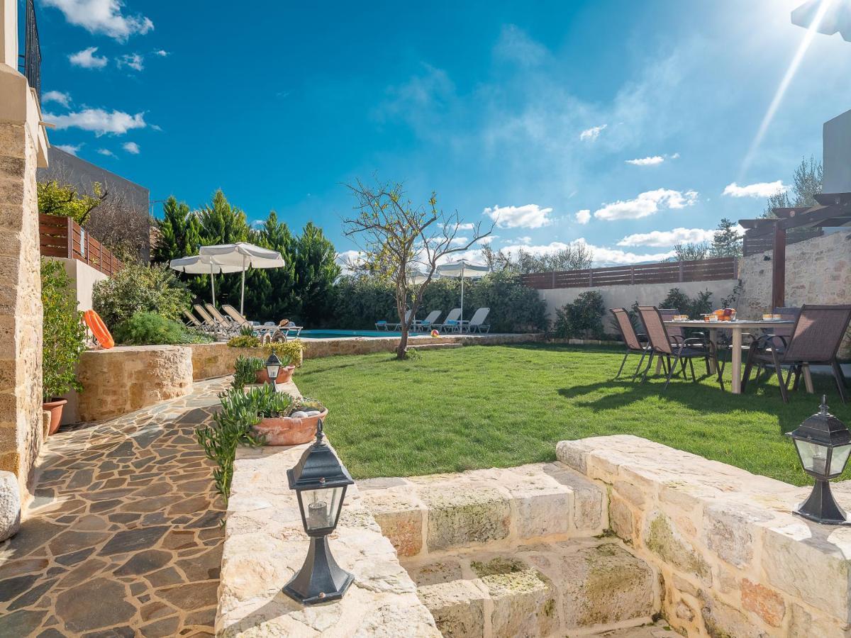 Villa Lucas Melidhónion Exterior foto